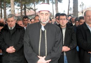 Doğu'da Erbakan 'Sala'sı